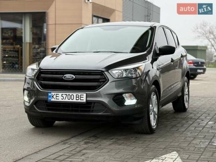 Серый Форд Эскейп, объемом двигателя 2.5 л и пробегом 148 тыс. км за 13500 $, фото 1 на Automoto.ua