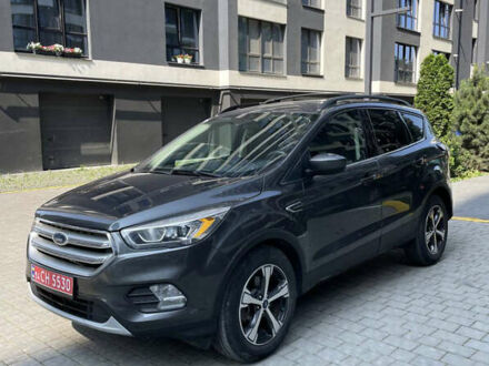 Форд Эскейп 2018 в Ивано-Франковске на Automoto.ua Серый Форд Эскейп, объемом двигателя 1.5 л и пробегом 103 тыс. км за 13550 $, фото 1 на Automoto.ua
