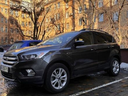 Сірий Форд Ескейп, об'ємом двигуна 1.5 л та пробігом 153 тис. км за 11900 $, фото 1 на Automoto.ua