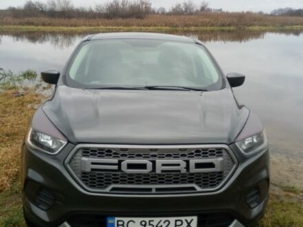 Форд Эскейп 2018 в Львове на Automoto.ua Серый Форд Эскейп, объемом двигателя 1.5 л и пробегом 196 тыс. км за 13500 $, фото 1 на Automoto.ua