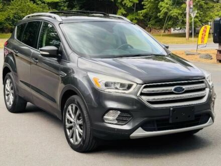 Серый Форд Эскейп, объемом двигателя 2 л и пробегом 37 тыс. км за 3400 $, фото 1 на Automoto.ua