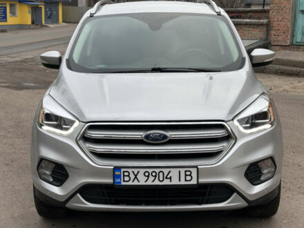 Сірий Форд Ескейп, об'ємом двигуна 2 л та пробігом 137 тис. км за 14500 $, фото 1 на Automoto.ua