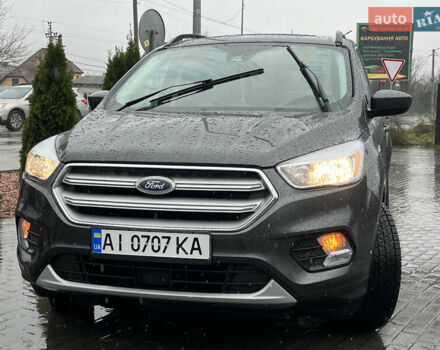 Серый Форд Эскейп, объемом двигателя 1.5 л и пробегом 121 тыс. км за 11900 $, фото 1 на Automoto.ua