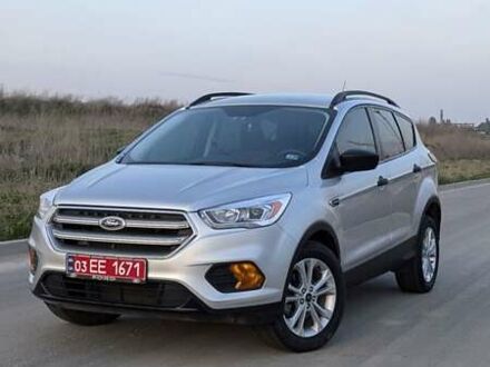 Форд Эскейп 2018 в Ровно на Automoto.ua Серый Форд Эскейп, объемом двигателя 2.5 л и пробегом 95 тыс. км за 13700 $, фото 1 на Automoto.ua