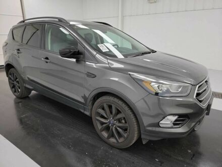 Серый Форд Эскейп, объемом двигателя 1.5 л и пробегом 135 тыс. км за 12300 $, фото 1 на Automoto.ua