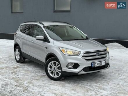 Сірий Форд Ескейп, об'ємом двигуна 1.5 л та пробігом 122 тис. км за 13900 $, фото 1 на Automoto.ua