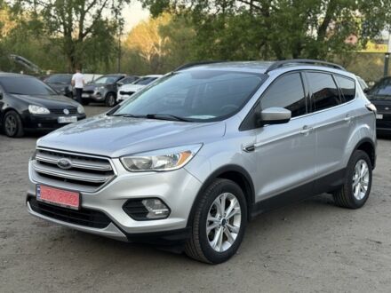 Сірий Форд Ескейп, об'ємом двигуна 1.5 л та пробігом 110 тис. км за 12500 $, фото 1 на Automoto.ua