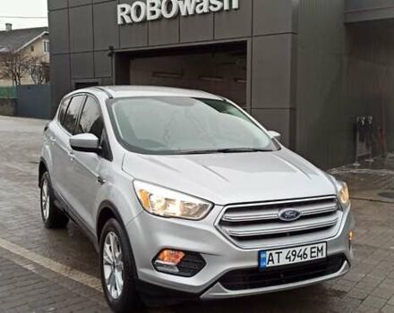 Серый Форд Эскейп, объемом двигателя 1.5 л и пробегом 29 тыс. км за 13800 $, фото 1 на Automoto.ua