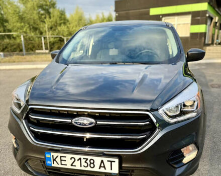 Серый Форд Эскейп, объемом двигателя 1.5 л и пробегом 76 тыс. км за 14100 $, фото 1 на Automoto.ua