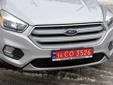 Серый Форд Эскейп, объемом двигателя 1.5 л и пробегом 216 тыс. км за 11999 $, фото 1 на Automoto.ua