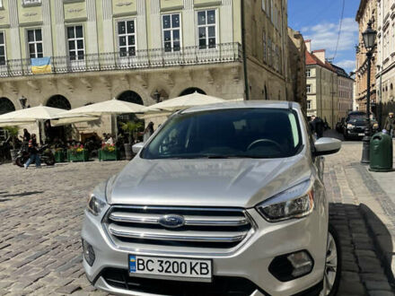 Форд Эскейп 2019 в Львове на Automoto.ua Серый Форд Эскейп, объемом двигателя 1.5 л и пробегом 50 тыс. км за 16700 $, фото 1 на Automoto.ua
