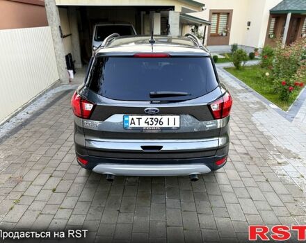 Серый Форд Эскейп, объемом двигателя 1.5 л и пробегом 66 тыс. км за 14500 $, фото 1 на Automoto.ua