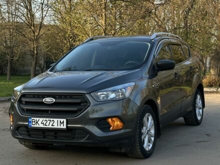 Форд Эскейп 2019 в Софиевке на Automoto.ua Серый Форд Эскейп, объемом двигателя 2.5 л и пробегом 81 тыс. км за 15200 $, фото 1 на Automoto.ua