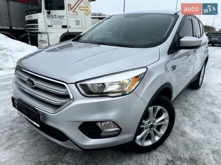 Серый Форд Эскейп, объемом двигателя 1.5 л и пробегом 208 тыс. км за 10499 $, фото 1 на Automoto.ua