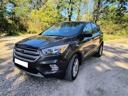 Серый Форд Эскейп, объемом двигателя 1.5 л и пробегом 97 тыс. км за 8700 $, фото 1 на Automoto.ua