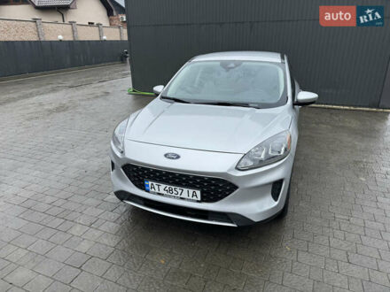 Серый Форд Эскейп, объемом двигателя 1.5 л и пробегом 89 тыс. км за 15850 $, фото 1 на Automoto.ua