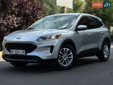 Сірий Форд Ескейп, об'ємом двигуна 1.5 л та пробігом 73 тис. км за 16900 $, фото 1 на Automoto.ua