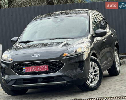 Сірий Форд Ескейп, об'ємом двигуна 1.5 л та пробігом 116 тис. км за 14000 $, фото 1 на Automoto.ua