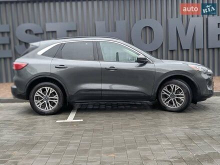 Форд Ескейп 2020 у Вінниці на Automoto.ua Сірий Форд Ескейп, об'ємом двигуна 1.5 л та пробігом 67 тис. км за 18500 $, фото 1 на Automoto.ua