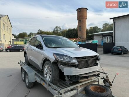 Сірий Форд Ескейп, об'ємом двигуна 1.5 л та пробігом 201 тис. км за 8600 $, фото 1 на Automoto.ua