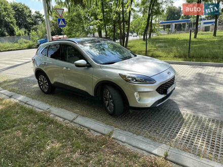 Форд Эскейп 2020 в Львове на Automoto.ua Серый Форд Эскейп, объемом двигателя 2.49 л и пробегом 63 тыс. км за 19400 $, фото 1 на Automoto.ua