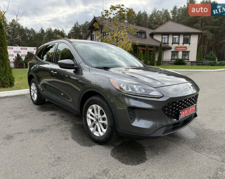 Форд Эскейп 2020 в Киеве на Automoto.ua Серый Форд Эскейп, объемом двигателя 1.5 л и пробегом 124 тыс. км за 14950 $, фото 1 на Automoto.ua