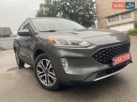 Серый Форд Эскейп, объемом двигателя 2 л и пробегом 45 тыс. км за 22500 $, фото 1 на Automoto.ua