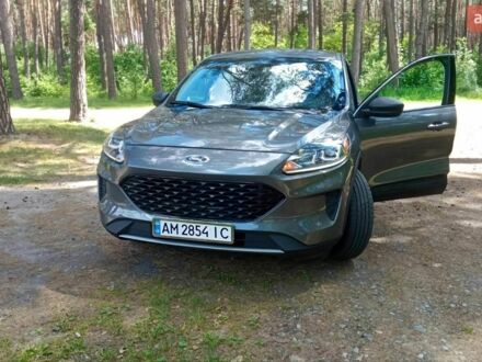 Сірий Форд Ескейп, об'ємом двигуна 1.5 л та пробігом 111 тис. км за 14699 $, фото 1 на Automoto.ua