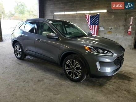 Серый Форд Эскейп, объемом двигателя 0 л и пробегом 32 тыс. км за 9396 $, фото 1 на Automoto.ua