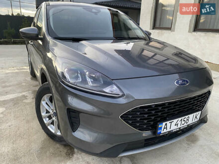 Форд Ескейп 2022 у Івано-Франківську на Automoto.ua Сірий Форд Ескейп, об'ємом двигуна 1.5 л та пробігом 51 тис. км за 17450 $, фото 1 на Automoto.ua