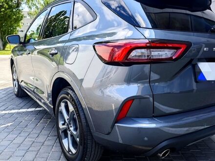 Форд Ескейп 2023 у Одесі на Automoto.ua Сірий Форд Ескейп, об'ємом двигуна 2.5 л та пробігом 27 тис. км за 29999 $, фото 1 на Automoto.ua