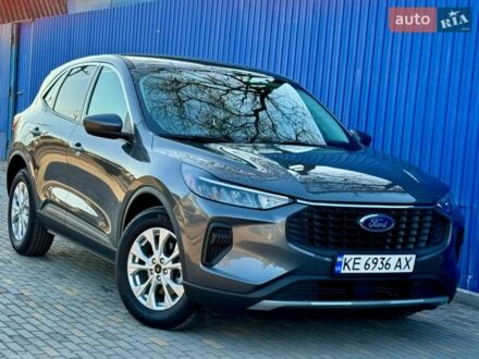 Серый Форд Эскейп, объемом двигателя 2.5 л и пробегом 19 тыс. км за 22700 $, фото 1 на Automoto.ua