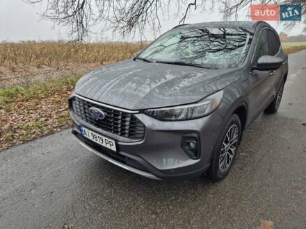 Серый Форд Эскейп, объемом двигателя 2.5 л и пробегом 35 тыс. км за 31500 $, фото 1 на Automoto.ua
