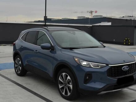 Серый Форд Эскейп, объемом двигателя 2 л и пробегом 12 тыс. км за 16200 $, фото 1 на Automoto.ua