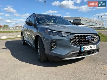 Сірий Форд Ескейп, об'ємом двигуна 1.5 л та пробігом 50 тис. км за 18600 $, фото 1 на Automoto.ua