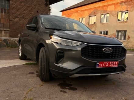 Сірий Форд Ескейп, об'ємом двигуна 1.5 л та пробігом 8 тис. км за 18300 $, фото 1 на Automoto.ua