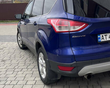 Синий Форд Эскейп, объемом двигателя 2 л и пробегом 124 тыс. км за 9600 $, фото 3 на Automoto.ua
