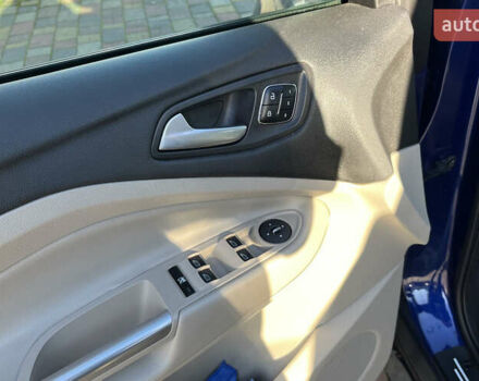 Синий Форд Эскейп, объемом двигателя 2 л и пробегом 162 тыс. км за 11000 $, фото 17 на Automoto.ua