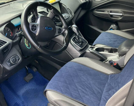 Синий Форд Эскейп, объемом двигателя 1.6 л и пробегом 200 тыс. км за 11700 $, фото 8 на Automoto.ua