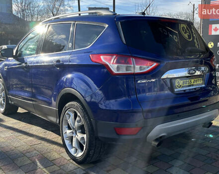 Синий Форд Эскейп, объемом двигателя 2 л и пробегом 162 тыс. км за 11000 $, фото 4 на Automoto.ua