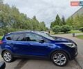 Синий Форд Эскейп, объемом двигателя 2 л и пробегом 220 тыс. км за 10800 $, фото 3 на Automoto.ua