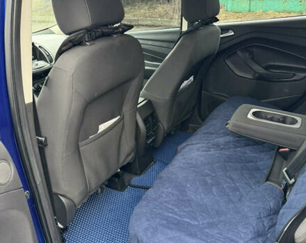 Синий Форд Эскейп, объемом двигателя 1.6 л и пробегом 200 тыс. км за 11700 $, фото 3 на Automoto.ua