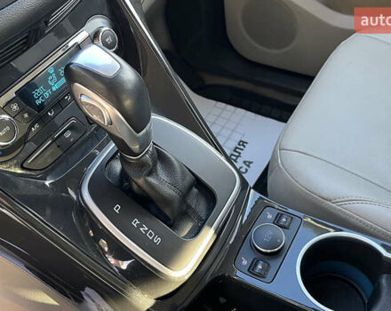 Синий Форд Эскейп, объемом двигателя 2 л и пробегом 162 тыс. км за 11000 $, фото 12 на Automoto.ua