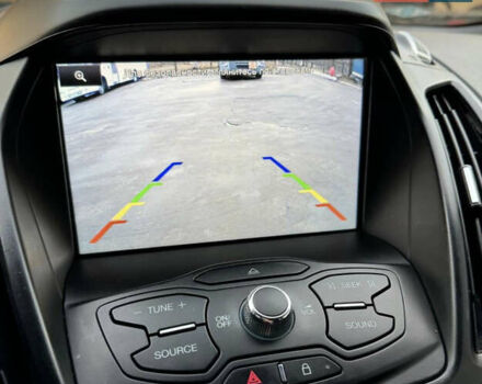 Синий Форд Эскейп, объемом двигателя 1.6 л и пробегом 200 тыс. км за 11700 $, фото 2 на Automoto.ua