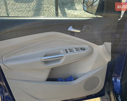 Синий Форд Эскейп, объемом двигателя 2 л и пробегом 162 тыс. км за 11000 $, фото 15 на Automoto.ua