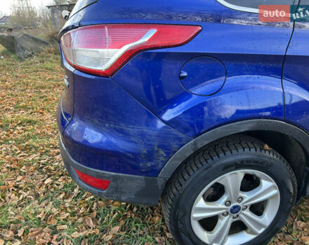 Форд Эскейп 2014 в Луцке на Automoto.ua Синий Форд Эскейп, объемом двигателя 1.6 л и пробегом 272 тыс. км за 8550 $, фото 4 на Automoto.ua