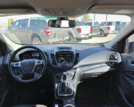 Синий Форд Эскейп, объемом двигателя 2 л и пробегом 89 тыс. км за 9200 $, фото 5 на Automoto.ua