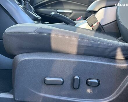Синий Форд Эскейп, объемом двигателя 2.5 л и пробегом 140 тыс. км за 11590 $, фото 10 на Automoto.ua
