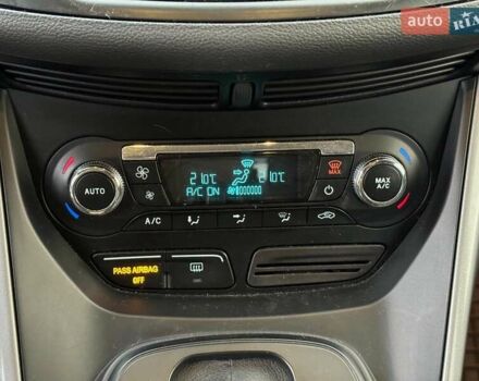 Форд Ескейп 2015 у Вінниці на Automoto.ua Синій Форд Ескейп, об'ємом двигуна 2 л та пробігом 135 тис. км за 12890 $, фото 27 на Automoto.ua