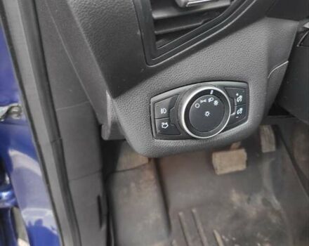 Синий Форд Эскейп, объемом двигателя 2 л и пробегом 146 тыс. км за 13400 $, фото 13 на Automoto.ua